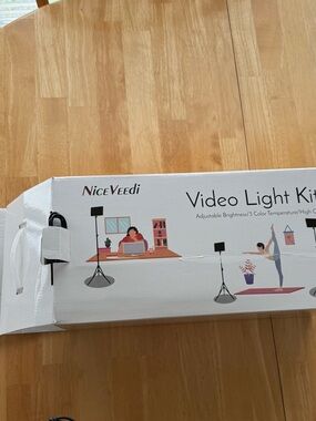 NiceVeedi Video Light Kit